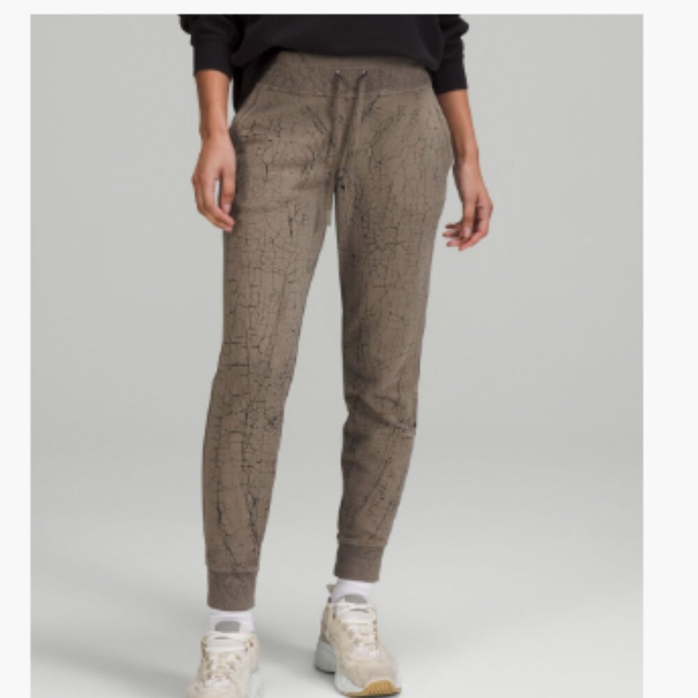 LULULEMON Warm Down Jogger Thread Dye ROVER Black 7/8 Length Lounge SIze 6 nwt